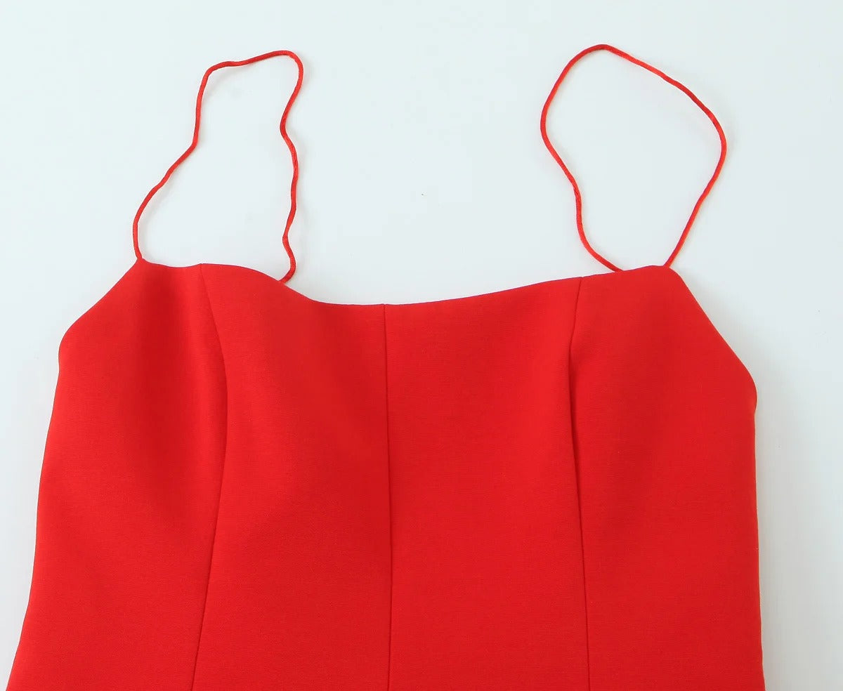 Vestido Rojo con Espalda Descubierta y Lazo