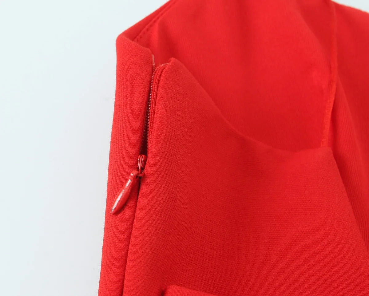 Vestido Rojo con Espalda Descubierta y Lazo