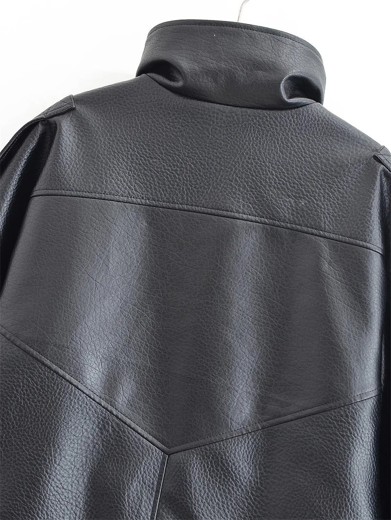 Chaqueta Negra Cuero Negro Cruzada con Cuello Alto