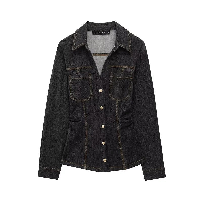 Conjunto de camisa vaquera con pantalón acampanado