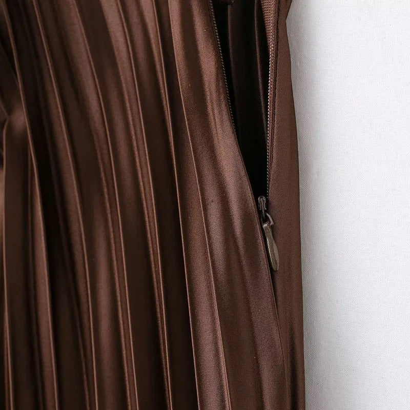 Falda Larga de Pliegues con Volantes