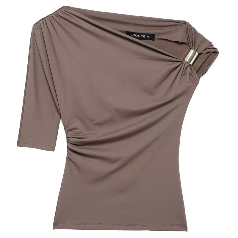 Top casual asimétrico