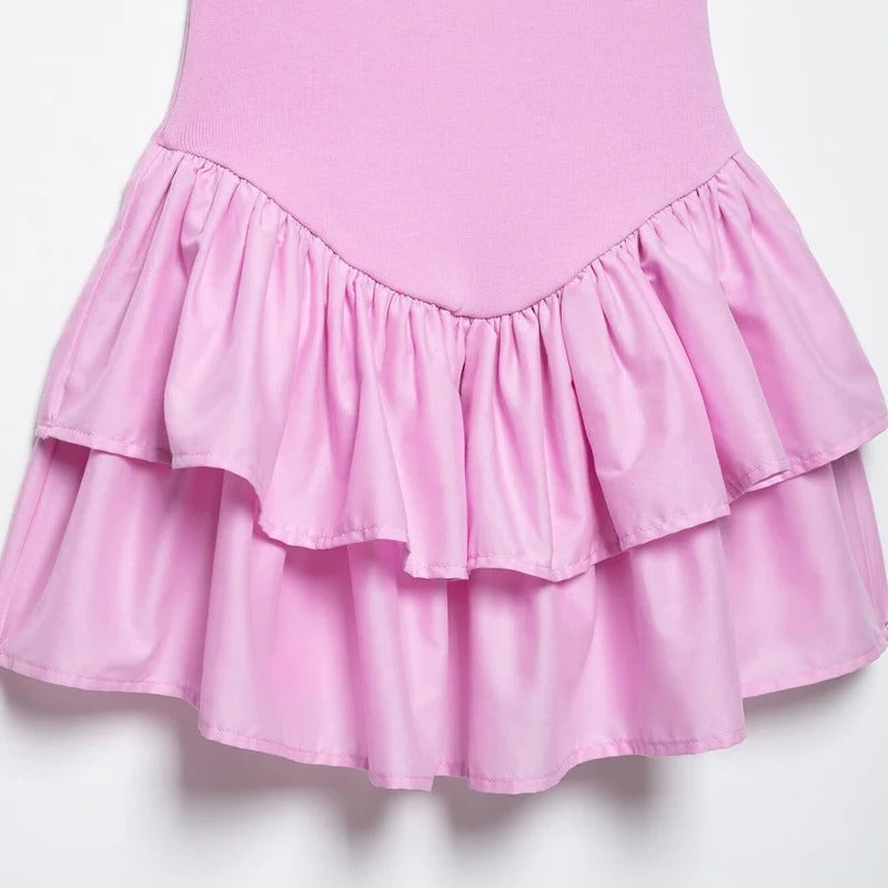 Vestido Corto Rosa con Volantes